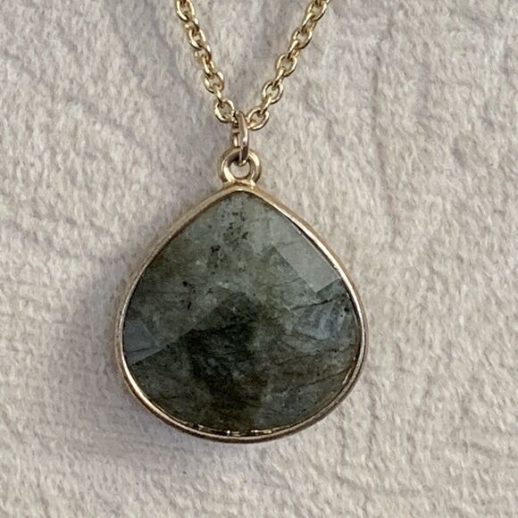 Vintage Faceted Labradorite Tear Drop Pendant Necklace 17" Gold-tone Gemstone - Picture 10 of 16